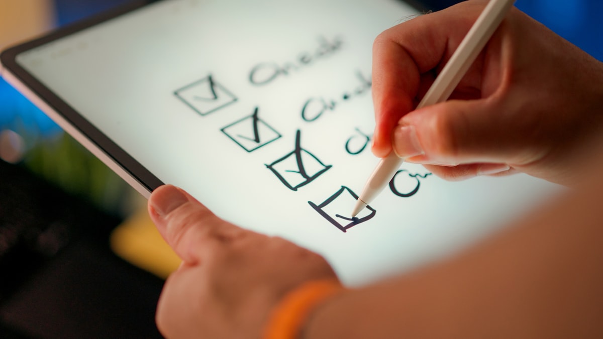 Equipment Qualification & Validation Lifecycle